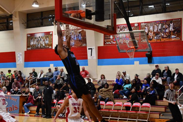 PHOTOS: Central Coosa cruises by Horseshoe Bend