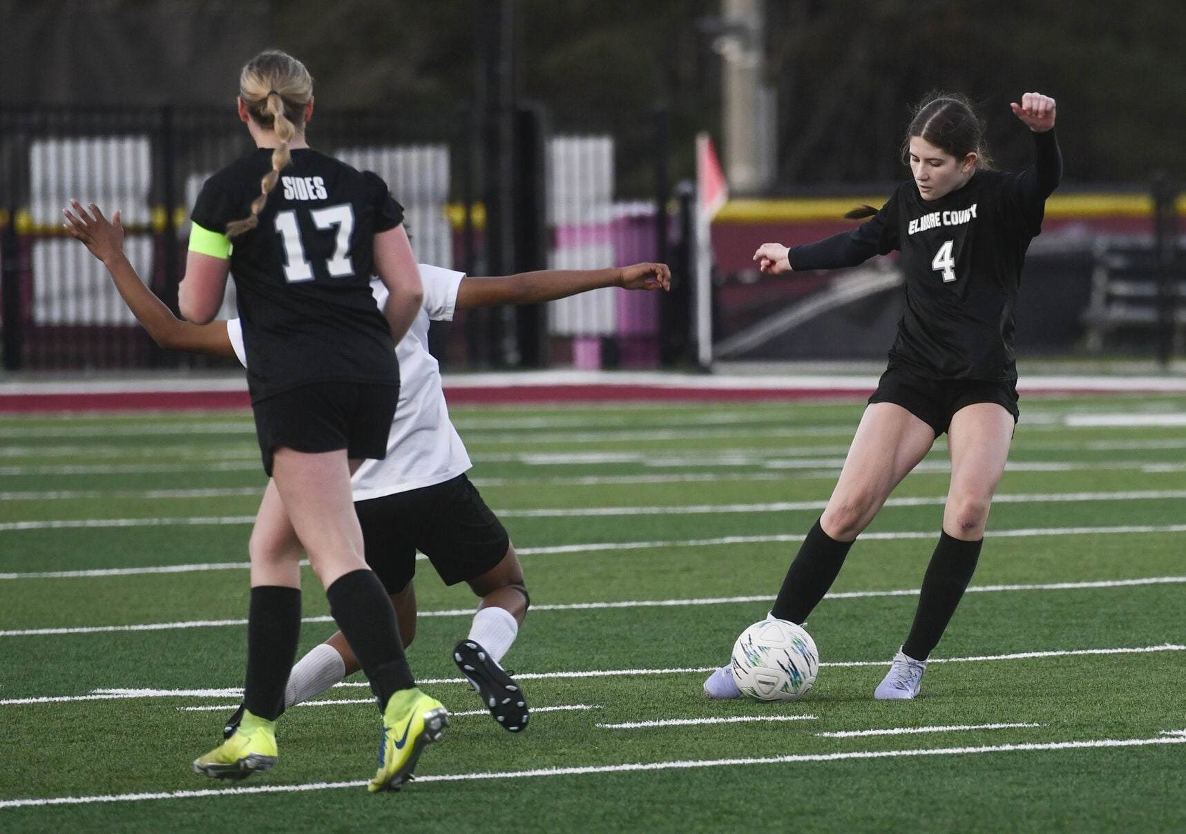 SE at EC girls 05.jpg