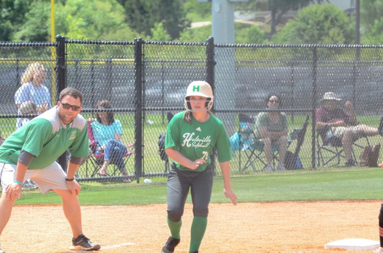 PHOTOS: Area teams play in regional softball tourney