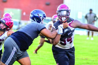 Stanhope Elmore hosts first OTAs as summer draws to an end