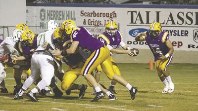 Local teams return key football players in 2018