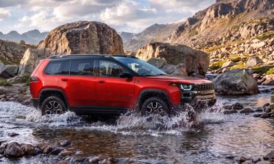 The 2027 Jeep® Cherokee Trailhawk water fording