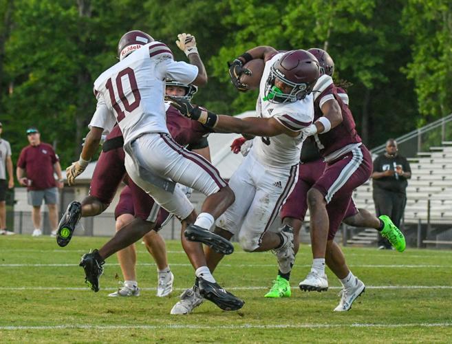 brhs spring scrimmage 011.jpg