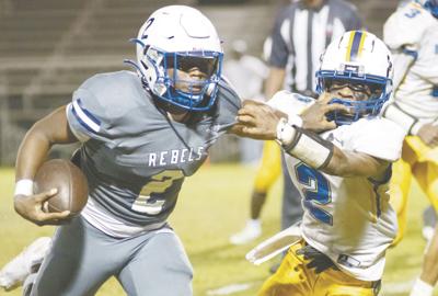 Reeltown controls both sides of ball in first-round win
