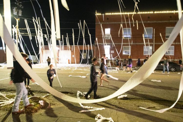 PHOTOS: Tallassee High School Class of 2025 and 2005 roll downtown