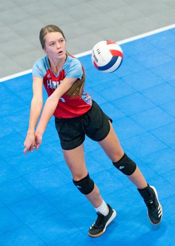 PHOTOS: Horseshoe Bend Competes in Super Regional Volleyball Tournament