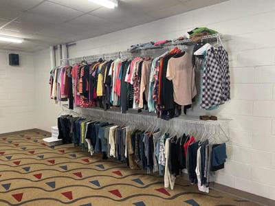 Leadership Lake Martin creates clothing closet for ACMS
