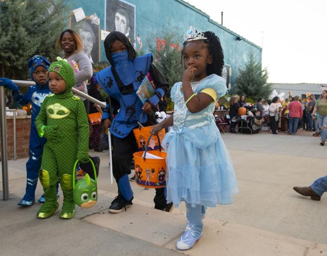PHOTOS: Main Street Wetumpka Candy Crawl
