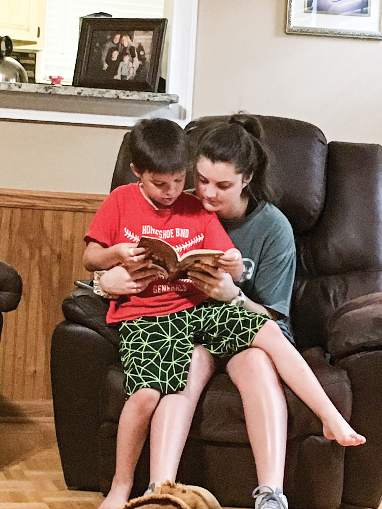 Read to Succeed program encourages HBS students to read for fun