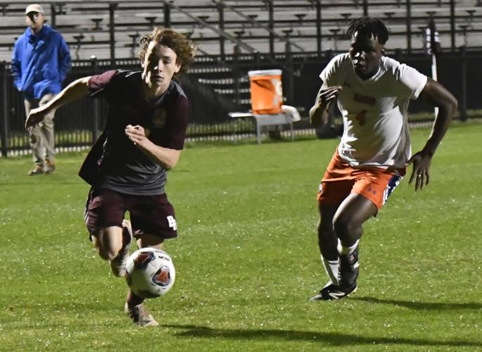 Front and Back: Kerley and Reynolds anchor BRHS soccer from goalie, striker