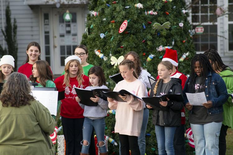 PHOTOS: Christmas tree in Eclectic is lit