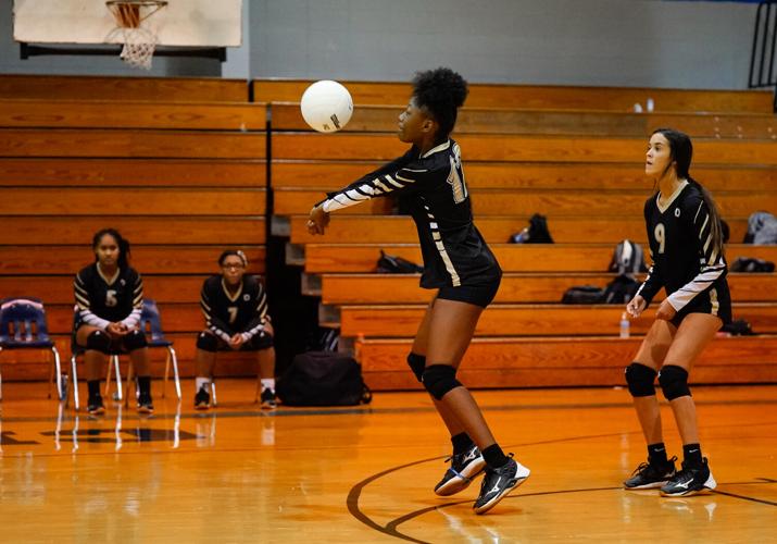 PHOTOS: Dadeville volleyball takes on Central Coosa on the road