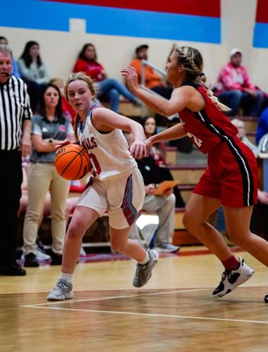 Central of Clay County pulls away from Horseshoe Bend in second half