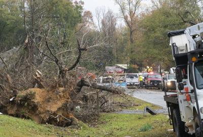 No serious injuries as storm passes through Elmore County