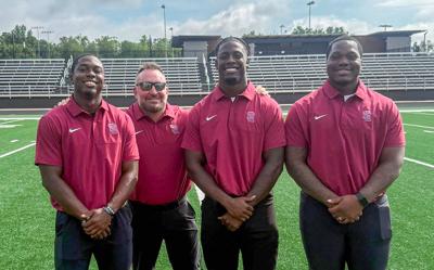 072226 SEHS alums return as coaches.jpg
