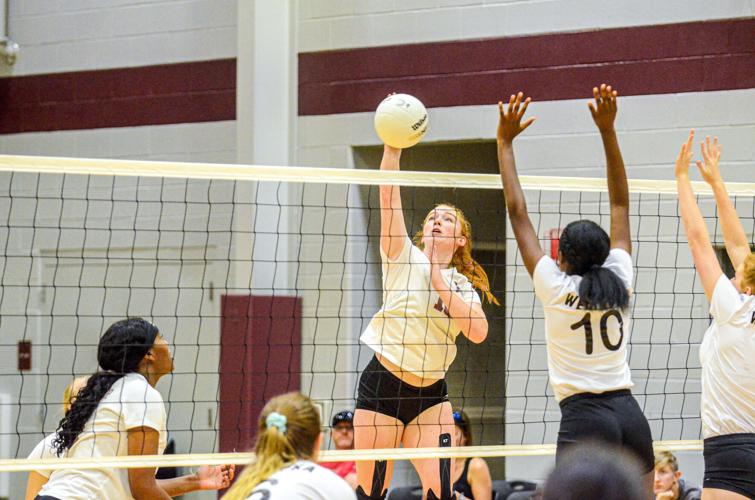 PHOTOS: Elmore County hosts annual ECHS Block Party