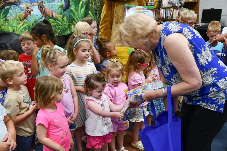 070826 DPL Summer Reading 8.jpg