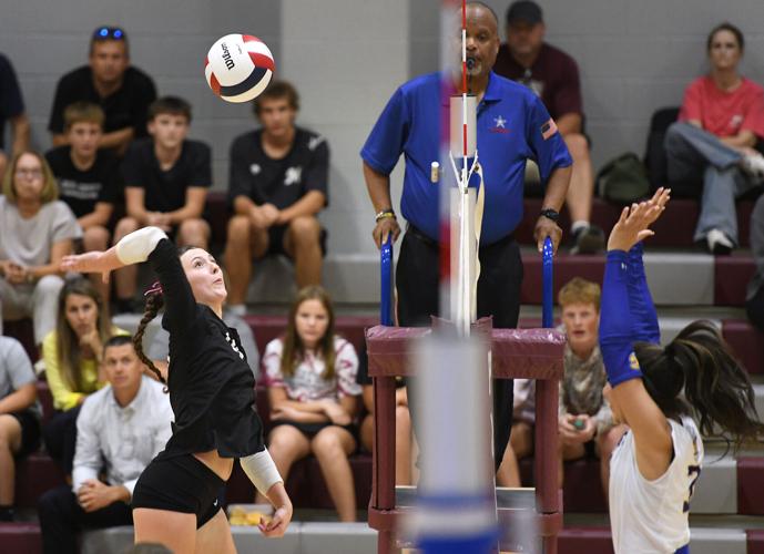 20261014 ECHS Volleyball 006.jpg
