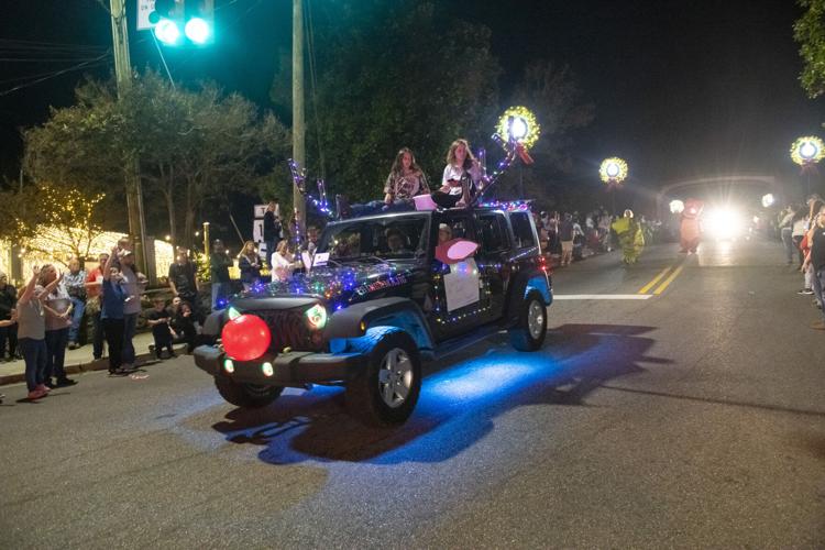 PHOTOS: Christmas on the Coosa
