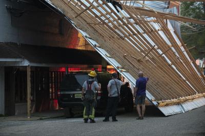 Wind causes damage in downtown Tallassee