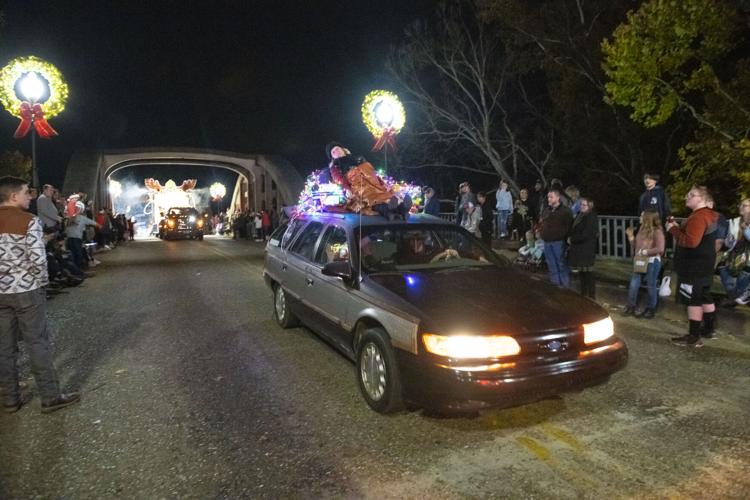 PHOTOS: Christmas on the Coosa