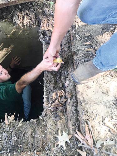 Wetumpka public works crew saves ducklings from storm drain