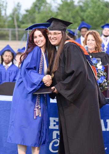 052326CoosaGrad16.jpg