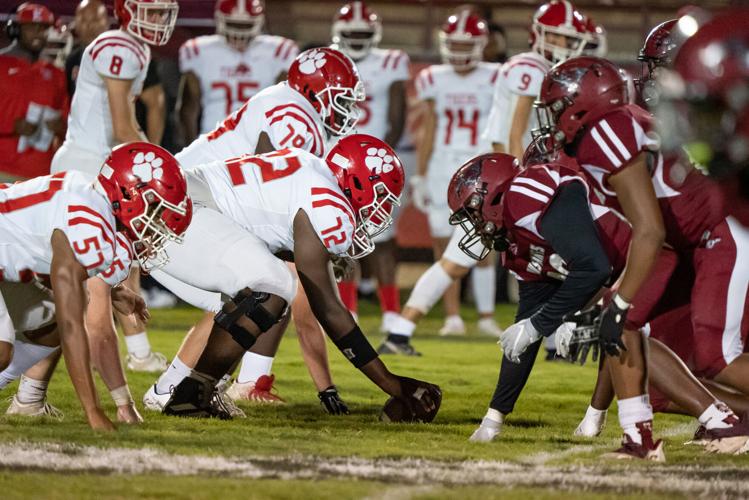 PHOTOS: Stanhope Elmore Wins Homecoming Game Against Eufaula