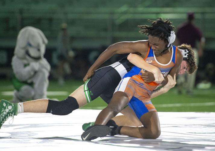 20251126 Holtville EC Wrestling 023.jpg