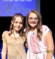 ‘Puttin’ on the Past’ Wetumpka Middle School students hold annual lip sync competition