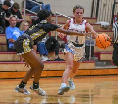 010726-hbs girls 001.jpg