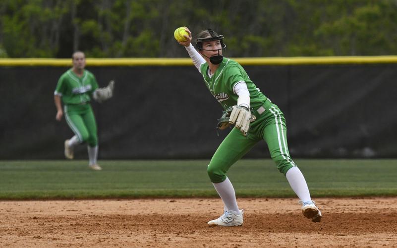 wetumpka softball 10.jpg