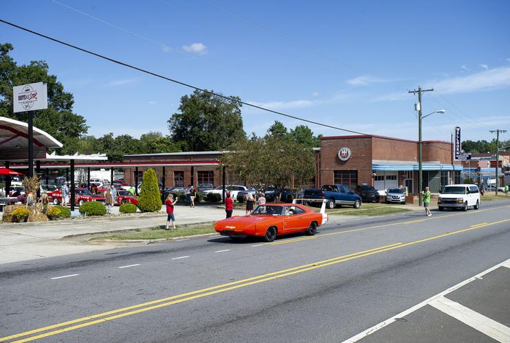 PHOTOS: Aero Warrior Reunions brings NASCAR greats