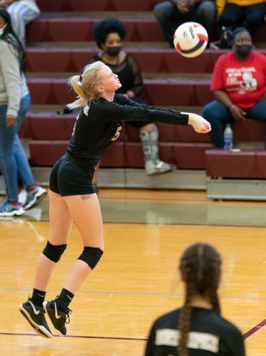 Photos: Wetumpka volleyball defeats Benjamin Russell