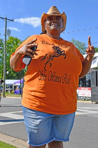 PHOTOS: Post-pandemic summer kicks off with Blues in the Park