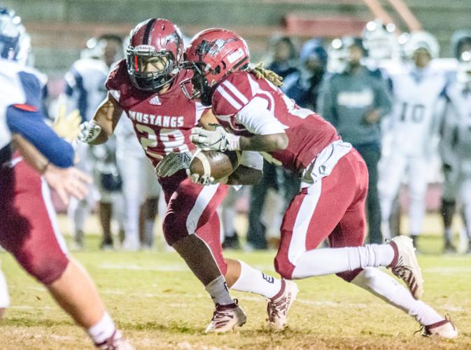 PHOTOS: Stanhope Elmore takes down Paul Bryant in opening round