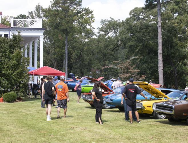 MUSCLE CARS: Wellborn hosts Mopar reunion