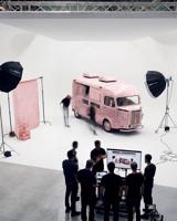 9389451_evian_200_Years_Young_-_BTS_Family_Portrait_-_4-5