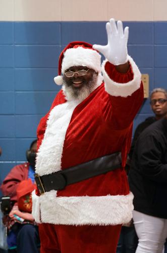 Photos: Christmas Bike Giveaway
