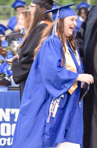 052326CoosaGrad15.jpg