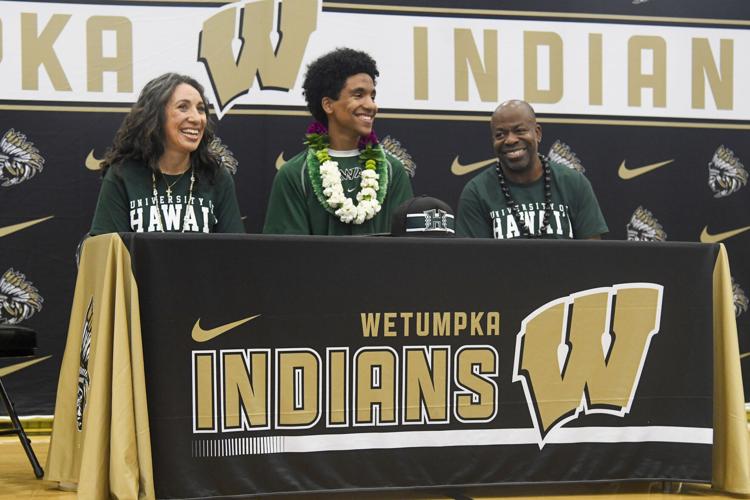 wetumpka signing 24.jpg