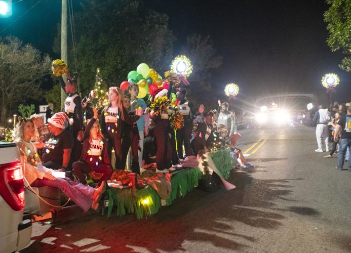PHOTOS: Christmas on the Coosa