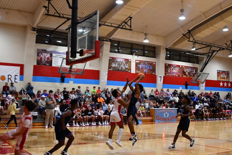 PHOTOS: Central Coosa cruises by Horseshoe Bend