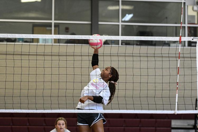 PHOTOS: Benjamin Russell and UAB volleyball camp