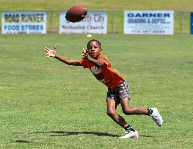 071526-tae martin youth camp 016.jpg