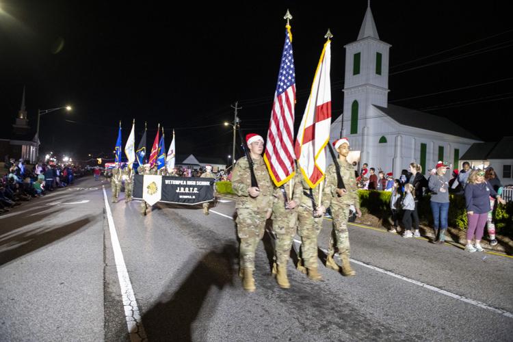 PHOTOS: Christmas on the Coosa
