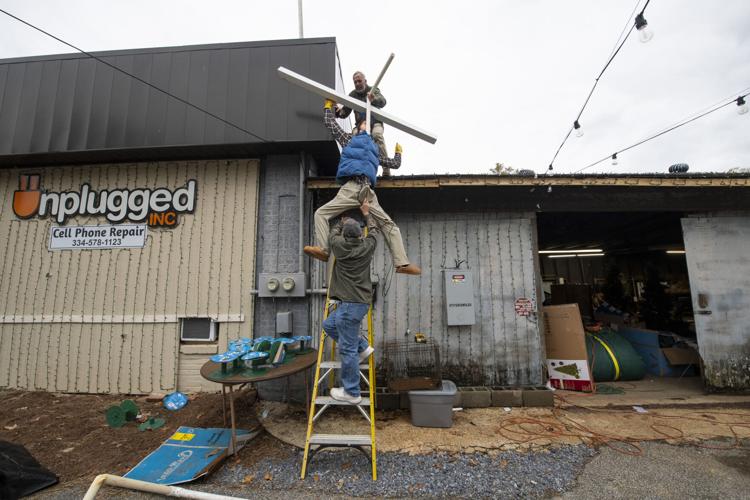 PHOTOS: Creating the Griswolds Christmas Vacation in Wetumpka