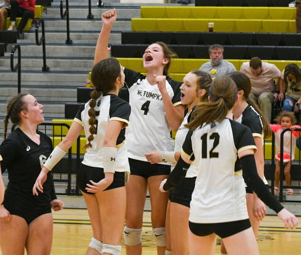 Wetumpka claims area title, Stanhope runner-up