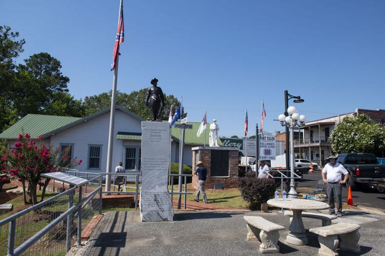 PHOTOS: Tallassee Armory Guards add monuments