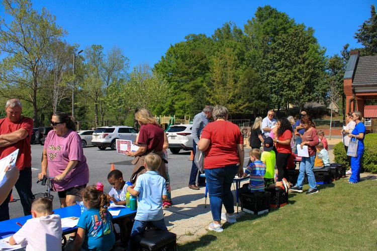 PHOTOS: Jacob’s Ladder kindergarten class hosts student book signing